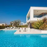 Villa Old Olive I By Interhome Vodnjan