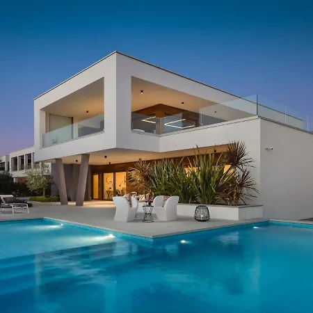 Villa Old Olive I By Interhome Vodnjan