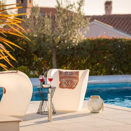 Villa Old Olive I By Interhome