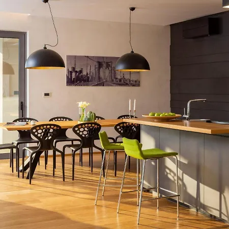 Old Olive I By Interhome וודניאן