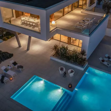 Old Olive I By Interhome 沃德年