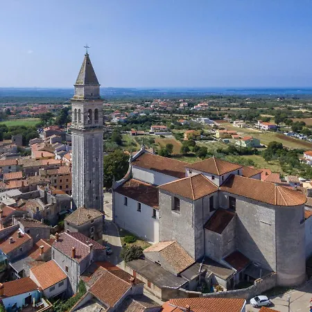 Old Olive I By Interhome *